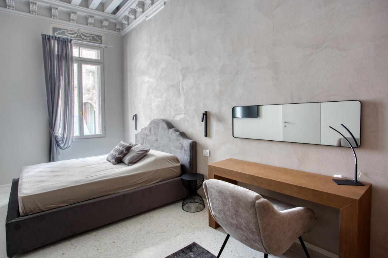 Palazzo Bonvicini 10 Apartment Venice Exterior photo